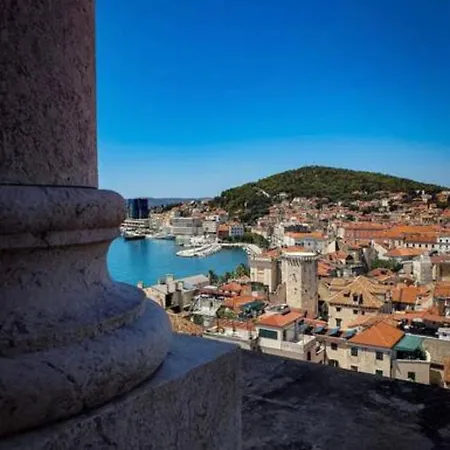 Island View Apartament *