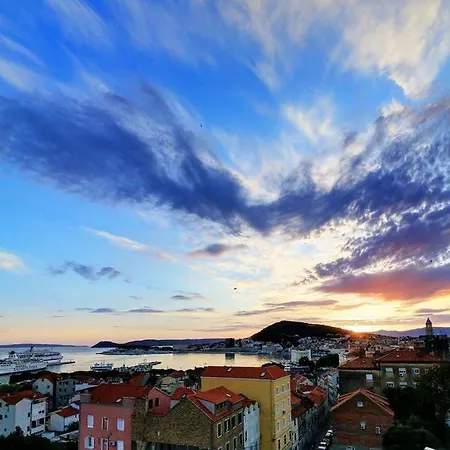 Island View Apartmán *